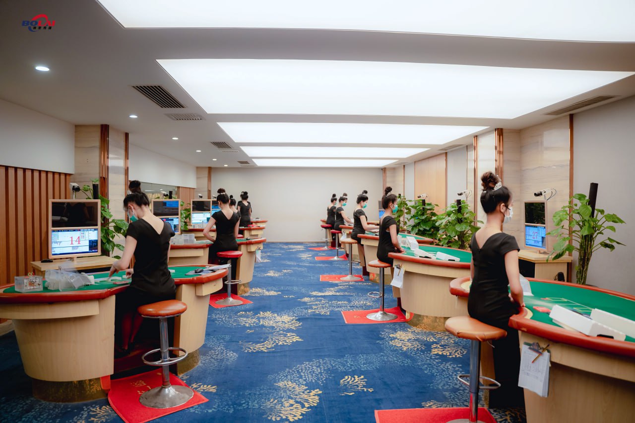 产品名称三